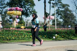 BIB: 
                            <button type="button" onclick="openModal(27614317)" class="btn btn-primary btn-sm float-right btn-popup" data-toggle="modal" data-target=".modal-high-quality">
                        <i class="fas fa-shopping-cart"></i> Add to Cart
                    </button>
                                            <button type="button" onclick="isThisMe(27614317, true)" class="btn btn-success btn-sm float-right btn-popup btn-isme hidden" data-toggle="tooltip" data-placement="bottom" title="นี่คือรูปของคุณใช่ไหม คลิกที่นี่เพื่อเอาเข้าอัลบั้ม">
                        <i class="fas fa-plus"></i> Add to album
                    </button>
                    <button type="button" onclick="isThisMe(27614317, false)" class="btn btn-warning btn-sm float-right btn-popup btn-isnotme hidden">
                        <i class="fas fa-ban"></i> Remove from album
                    </button>